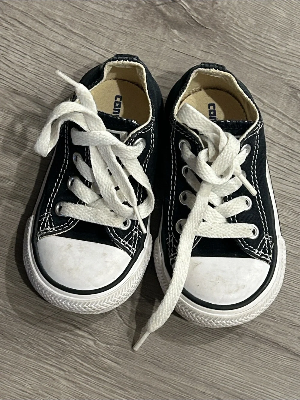 CONVERSE | Baby Sneakers Size 5